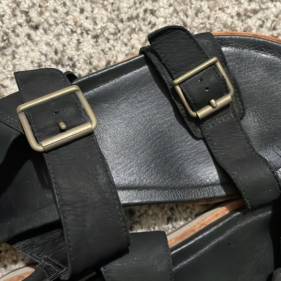 Merrell Black leather Sandals with Adjustable Straps size 8 - Picture 6 of 6